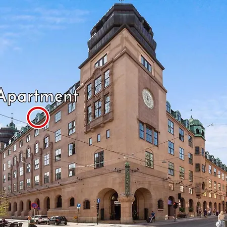 3br Sunset Penthouse In & Quiet Location - 5 Min Walk From Station